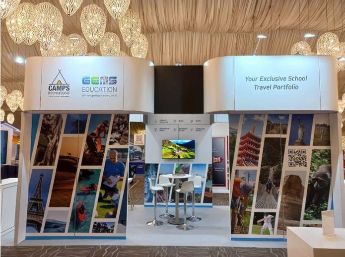 What a Brochure Should Include to Stand Out at a Trade Show?